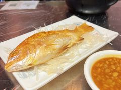 鱼饭-官塘鱻鱻鱼生·潮汕生腌·砂锅粥(西马路总店)