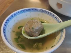 -潮界(LU·ONE凯德晶萃广场店)