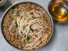 -正宗杨记普洱酸醋米线(总店)