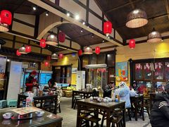 -富正毅三下锅·湘西韵味(天门山索道店)