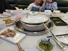 -土连锅·现熬养生汤锅(梁家巷店)