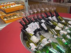 零售区-武汉世茂希尔顿酒店·汇·全日餐厅