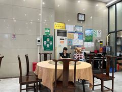 -正宗鸡饭粤香酒家(朱村店)