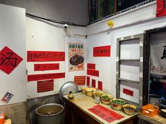 -柳州肥姨妈大骨螺蛳粉(万达中心店)