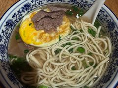 -嘻小北·兰州清汤牛肉面(太平洋森活天地店)