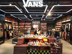 -法雅体育工厂店(皂君庙路店)