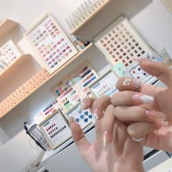 -十月·日式美甲美睫·纹眉