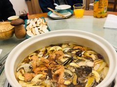 野生菌汤锅-大理董·董家小厨野生菌火锅(古城旗舰店)