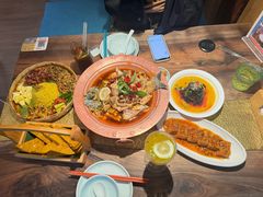 -菌自由丨野生菌火锅特色庭院餐厅(丽江古城店)