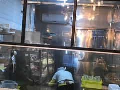 -苹果花园(南泉路店)
