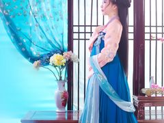 -九月鹰飞汉服摄影工作室