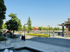 -比斯特上海购物村精品奥特莱斯