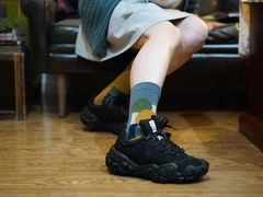-Acne Studios(芮欧百货店)