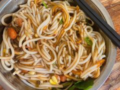 -灵山卢梅燕粉店