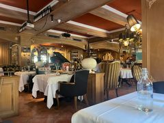 -火车头法国西餐厅