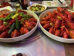 湖北油焖虾-龙巢盱眙龙虾·鸡煲·烧烤宵夜(坪洲店)