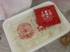 -万和春排骨砂锅米饭(新业广场店)