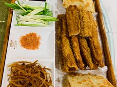 -闻道食府烙饼卷带鱼(原车耳营店原大觉寺店)