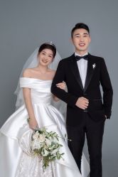 -雪中彩影婚纱摄影·微光艺术中心