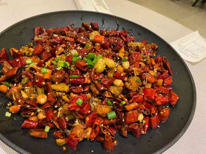 有个鳝鱼好吃有个粉丝好吃碧池辣的天堂