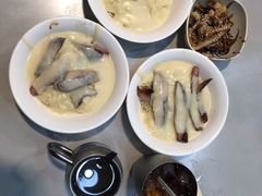 猪颈肉芝士捞公仔面-新记餐厅(香槟大厦店)