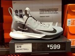 -NIKE上海青浦优选体验店