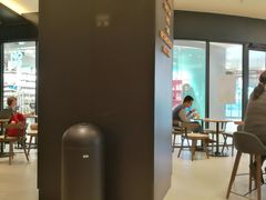 -星巴克臻选(华堂·新辰汇店)