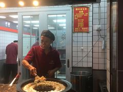 -八一路好吃街(雨田商务大厦店)