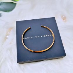 -潮宏基(大商新玛特店)