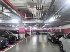 -阳光天地停车场(唐镇店)