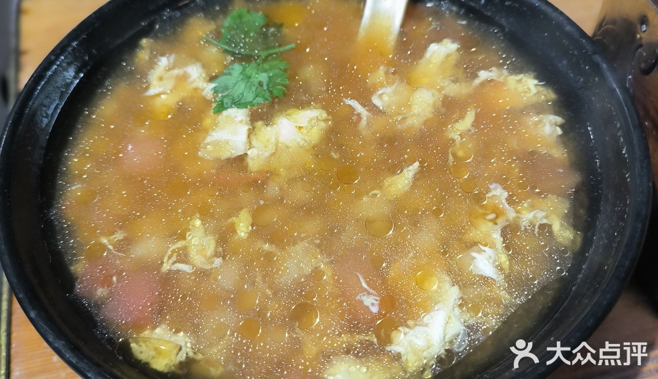 多炫几片也开心。还有没想到的是他家免费小菜还很好吃