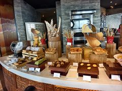 -锦厨国际自助餐厅 · 云端景观 (昆明索菲特大酒店)