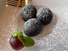 黑松露麻球-三号黄浦会Canton Table