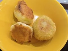 玉兰饼-毛华美食(清扬路店)