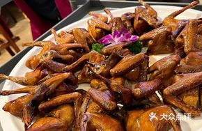 Braised Flying Pigeon