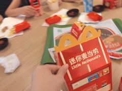-麦当劳(静安寺店)