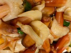 吮指兰花蚌-臻鲜燕海鲜融合餐厅(金陵style店)