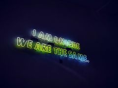 -UNI UNI(环亚凯瑟琳店)