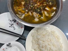 -金良酸菜鱼(宁海路总店)