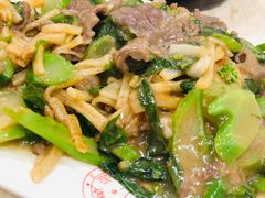 湿炒牛河-粤潮牛肉火锅店(江南大道店)