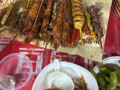 -老街烧烤大排档·地道湖北菜·龙虾馆(汉口火车站店)