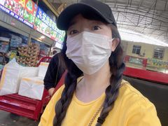 -曼阁市场水果批发市场