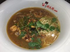 -哇蛙牛功夫面渝都料理(龙阳广场店)