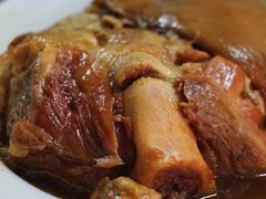 -Kha Mu Charoensang(Silom)