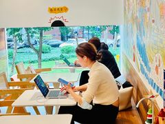 -Line来恩咖啡(石厦花园店)