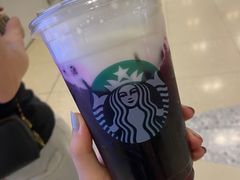 -星巴克臻选(莘庄仲盛店)