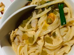 黄鱼面-荣轩(新荣记环球金融中心店)