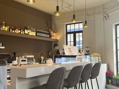 -Fridi Patisserie Cafe