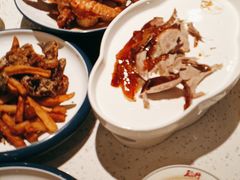 -三人行骨头王火锅(长寿店)