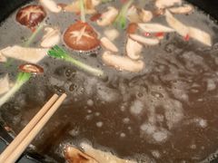 -井格重庆火锅(临平银泰城店)